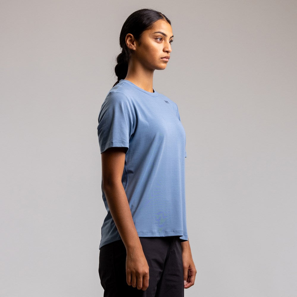 Lomond Tee - Women's - ilabb Canada