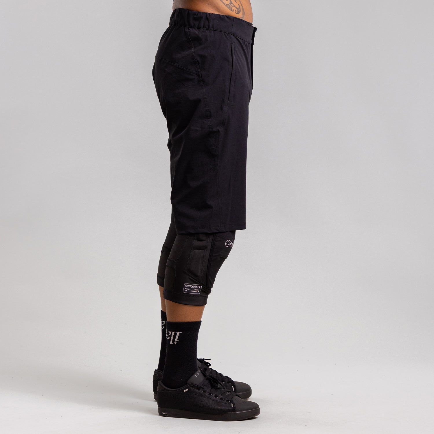 Terrain Short- Black - Men's - ilabb Canada