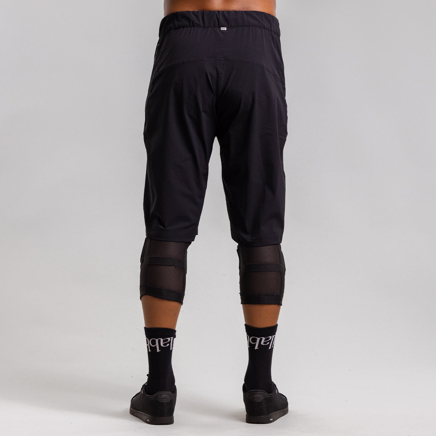Terrain Short- Black - Men's - ilabb Canada