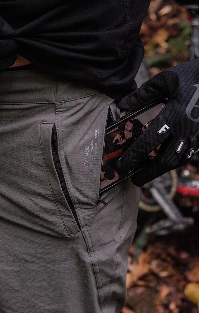 Terrain Short - Army Green - Women's - ilabb Canada