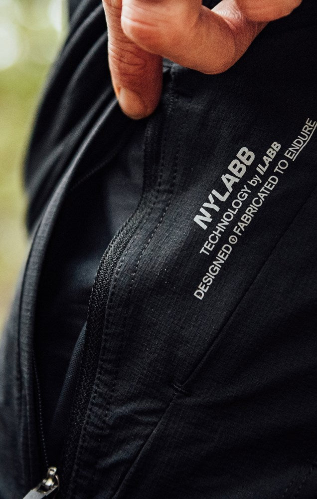 Men's Terrain Short- Black - ilabb Canada